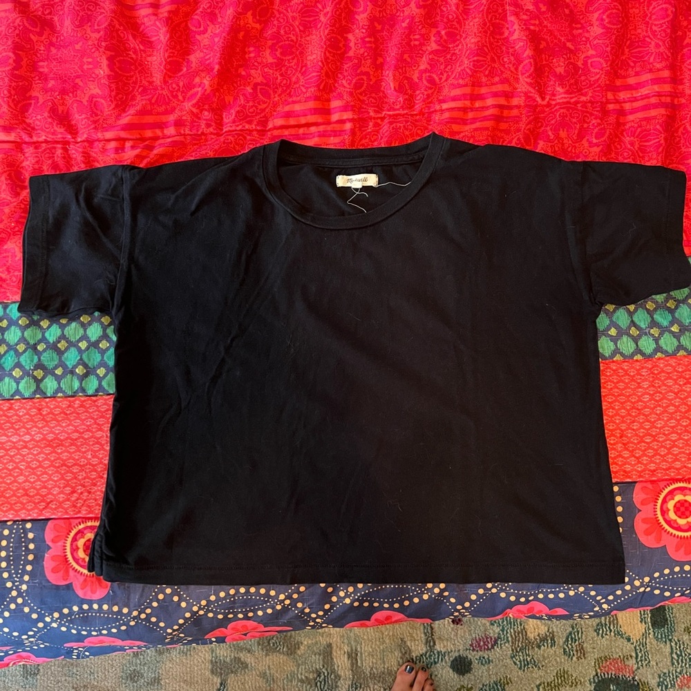 Madewell black crop tee